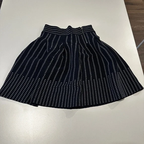 Maje Josette Jacquard Blue Skirt Mini Stretch Size 1 - Picture 1 of 4